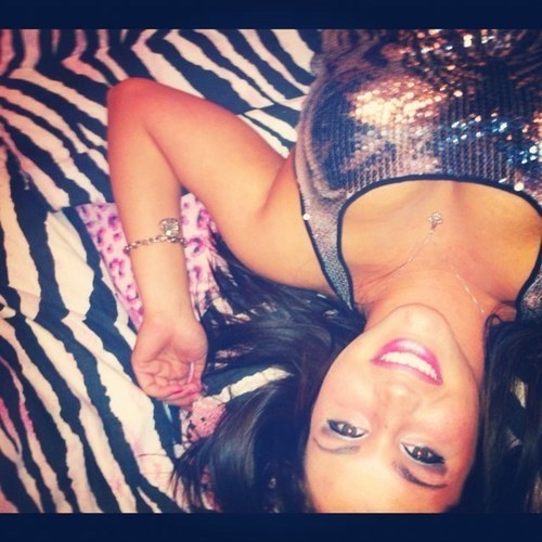 Offical Twitter page of Valori Nikolas. #LFL #Brunette #Business #Nola #Feb17                                     Instagram: valorinikolas