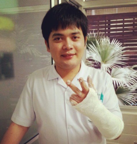 ชายหมอ มาเอง