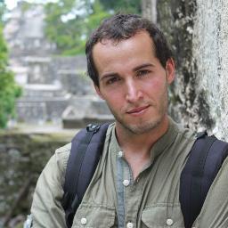 Maestro de Educación Primaria.