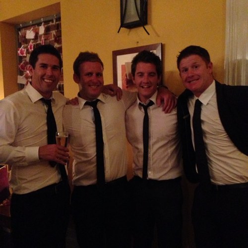 azzaoc's profile picture. 