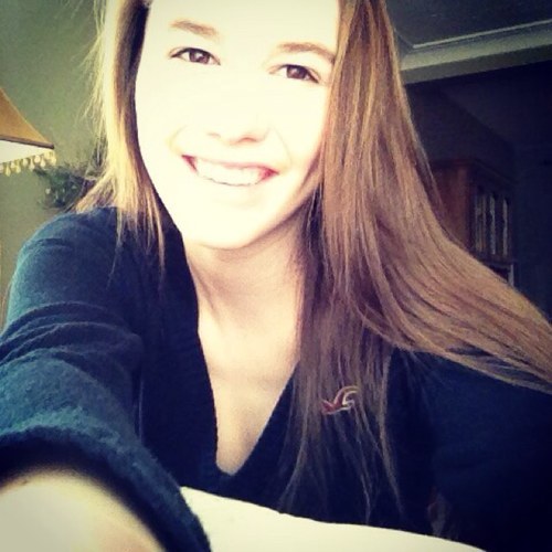 hi, im kellen. tweeting is fun. kbye. ✌