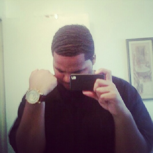 follow me on instagram @16boycash___ #teamwestside #mgm DETROIT CITY kik me @dcash16