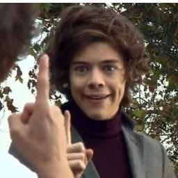 FAFFLES_WAFFLES's profile picture. i love  One Direction and 5sos...i like boybands...Simon Cowell followes.