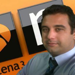 Los medios de comunicación no deben ser comprados para manipular la información. Libertad de expresión!