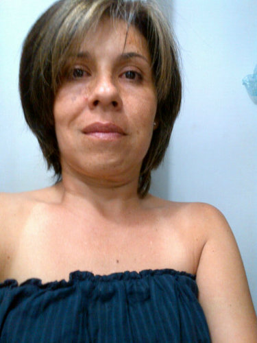 Odontologa de profesión, mamá por vocación y enamorada por convicción