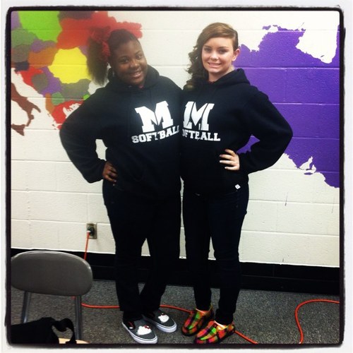 #TeamSingle #TeamBandNerd #TeamSoftball #TeamCheerleader #C/O 2016 #MTBaby :)
