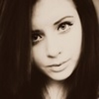 Profile Picture of Joanna Robbins (@BritneyJoanna) on Twitter