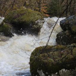 Wezer : rivière qui coule aussi bien en #allemagne #weser qu'en France #vezere : de la #Corrèze à l'#Alsace