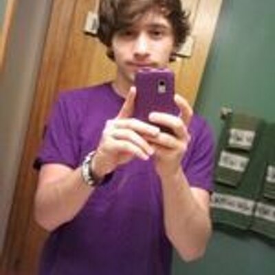 Profile Picture of Herbert Okuhara (@Evan_WKy) on Twitter