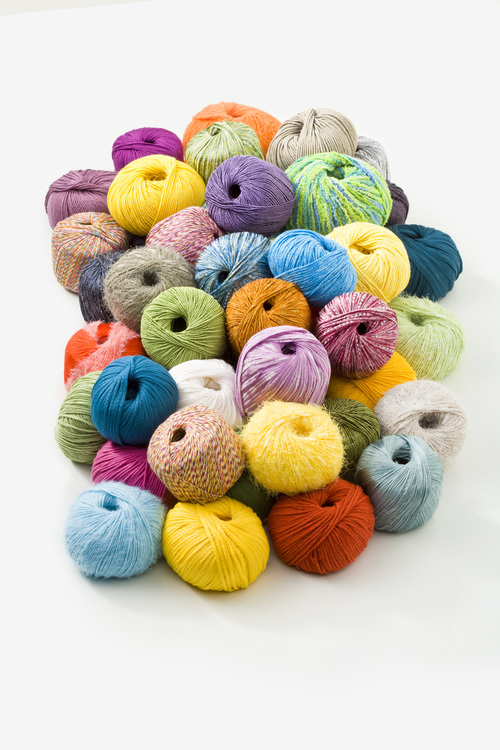 Wholesalers of fine knitting yarns and knitting needles from Europe.