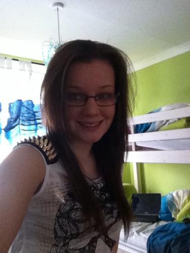 AmyHalliwell28's profile picture. i love 1D xxxx