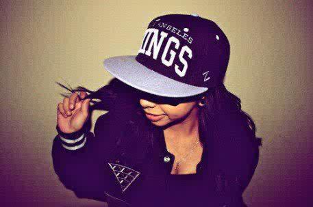 Één meisje die tweet over jouw leven. ~ Follow & enjoy' ♥