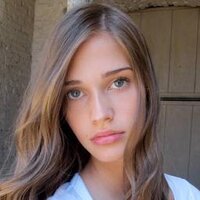 I like Models Daily (@dailymodels) 's Twitter Profile