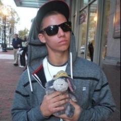 yorkljop's profile picture. I love Sport so much...Grow your twitter by add your twitter profie in our website... reading, watching sports .... yu can also make money if u want....