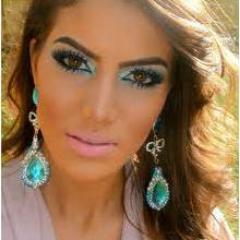 VaidosaMulher's profile picture. Quando me produzo e subo no salto, sei bem onde quero chegar. Se quero alguma coisa, vou buscar. Mas se alguém questionar, meu olhar já responde.