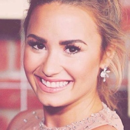 EMILY_TFB_NY's profile picture. N-Dubz, Ariana Grande, Demi Lovato, Becky G♥. names to you, inspirations to me. don't judge them if you don't know their stories. Stay Strong†.