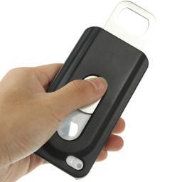 Ook altijd uw bieropener kwijt? Of wilt u gemakkelijk een flesje bier openen? Dat kan nu met het Bierhoesje! Bieropener verwerkt in een hoesje voor de iPhone.