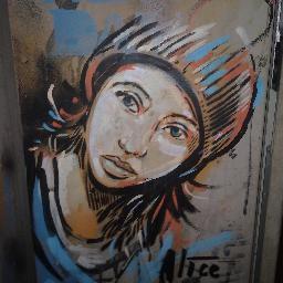 ArteProfano's profile picture. Manifestaciones artísticas que no han sido “sacralizadas” por ninguna institución. El arte de la calle, del metro, el que vivimos cada día. De @indiscretostw