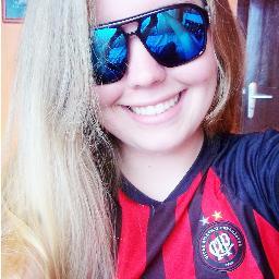 Loira dos olhos azuis,16 anos,estudante,Atlético Pr,Charlie Brown Jr.,amigos ...