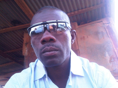 Simple and calm I love making friend
