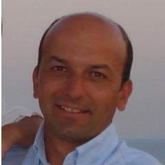 Πτυχιούχος μηχανικός ενεργειακής τεχνολογίας.