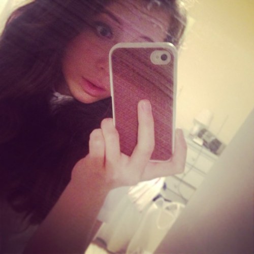 follow and i'll follow you back unless your an egg.... Oh yeah follow my friend who likes sheep @PoppiiDown8600 3