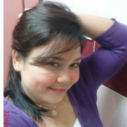 prettyinlove28's profile picture. Live, Laugh, Love...