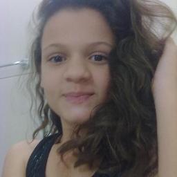 Feliz aquele que transfere o que sabe e aprende o que ensina.