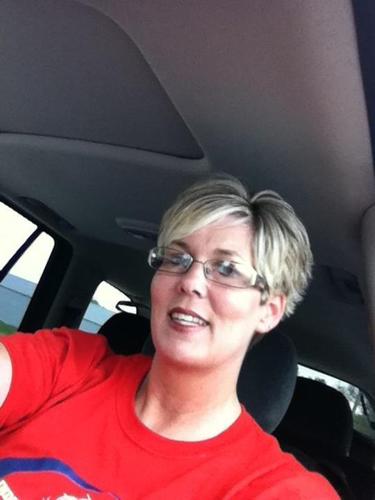 owner of Heather's Design mother of 2 and married to my childhood sweetheart