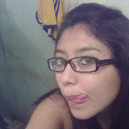 Soy estudiante de enfermeria, me encanta salir, estar con mis amigos, me gusta bailar, amo la musica, amo a mi novio y a mi princesaa 3