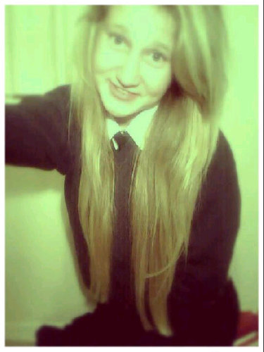 i love District3 so much! 14/10/12! Was a good day! 2/4! @District3music, @onedirection and @janoskians are my life. I follow back!