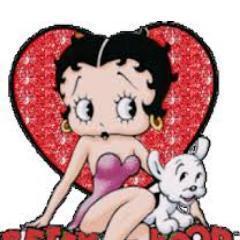 MarthaRibeiro10's profile picture. 