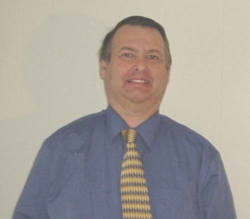 I earn my B.S. degree from Southern Oregon State in 1979.  My major was Speech Communication, and my minor was in Psychology.  Hobbies include chess, computers.