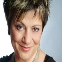 vickeyferre's profile picture. Free Hostng Prootions