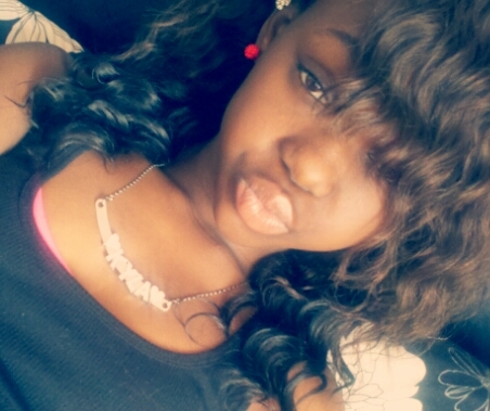 FOLLOW MEE WHILE YHU HERE..!!;) #1Dhoe