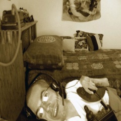 lizabethjfukj's profile picture. I have a form f mscular dystrophy called Congenital Muscular Dystrophy.