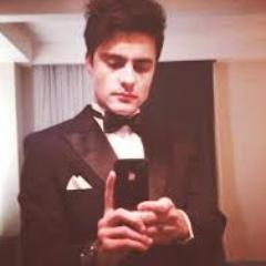 Hey, meu nome é * tenho 19 anos e particularmente fiquei encantada com a beleza e a simplicidade e a simpatia do meu querido @guilhermeleicam por isso o #FC. :*