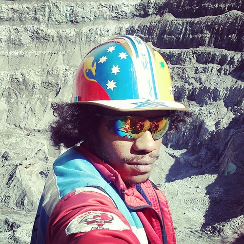 pinochio86's profile picture. pekerja kasaran...di lembah cartenz pyramid