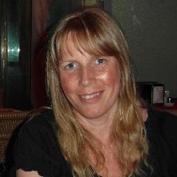 juliesaund's profile picture. 