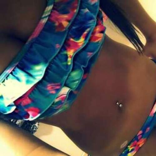 BossBrunette_XO's profile picture. My life is held together by alcohol, brown hair and sexy boys ;) #TeamBrunette #TeamBoss #TeamSingle #BabyAnon