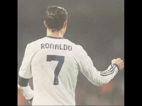 Cristiano_Ronaldo news & Pic