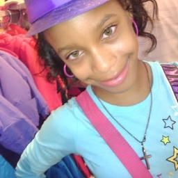 BatesCaris's profile picture. I'm so beautiful I just don't get why people just be hatin for no reason this world is kray kray some times but I luv it anyway xox