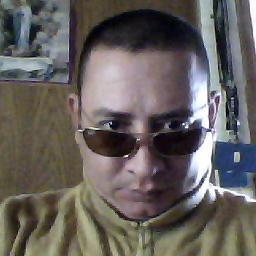Soy una persona que me gusta  la información de las actualizaciones tecnológicas,  me gusta ser activo, y espontaneo y sincero,me gusta la amistad.