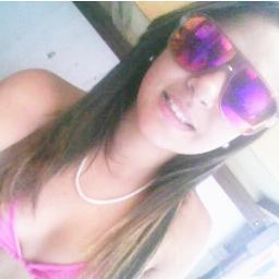 Segue aie qq vc me conheçe , BELEZIKA ??  O melhor nas rimas e melhor em tudoo ~  @MC_Guime  ♥♥   http://t.co/K1KgDEUO