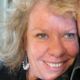 sarahllsmith's profile picture. Inspired by northern people and communities; living on the West Coast working on the Arctic Coast.