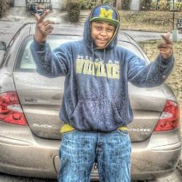 #TeamRealNigga #TeamSavage #MurderMitten #810 Rappin Is Ma Occupation Hit Me If You Needa Feature