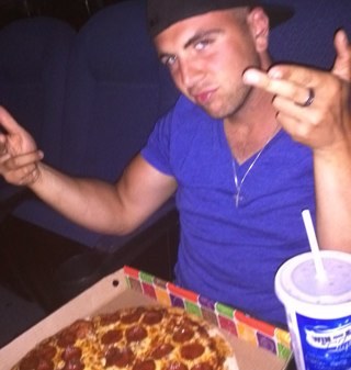 FrankieNaps92's profile picture. Frankie Naps remember the name, I'm living famous and going to Die A Legend