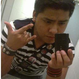 Lehann_Lavigne's profile picture. Soy fan de @AvrilLavigne!  Militante en La Cámpora Comuna 8. Cap Fed,   Argentina. 24 años. Barrio Fátima