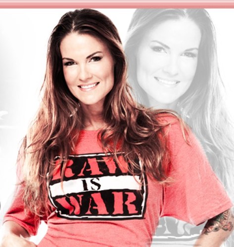 |NOT @AmyDumas| |Former WWE Diva| |Former Women's Champion| |Former Team Extreme Girl| |I used to smash people in the face for a living| |Single & Looking|