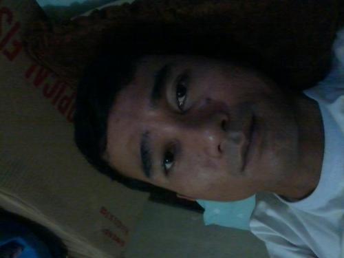 ayahnden's profile picture. kerja keras untuk membuktikan bahwa dunia itu indah